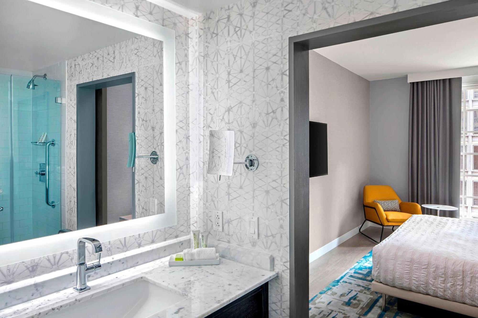 Suite Extragrande con 1 dormitorio, sofá cama y vistas a la ciudad